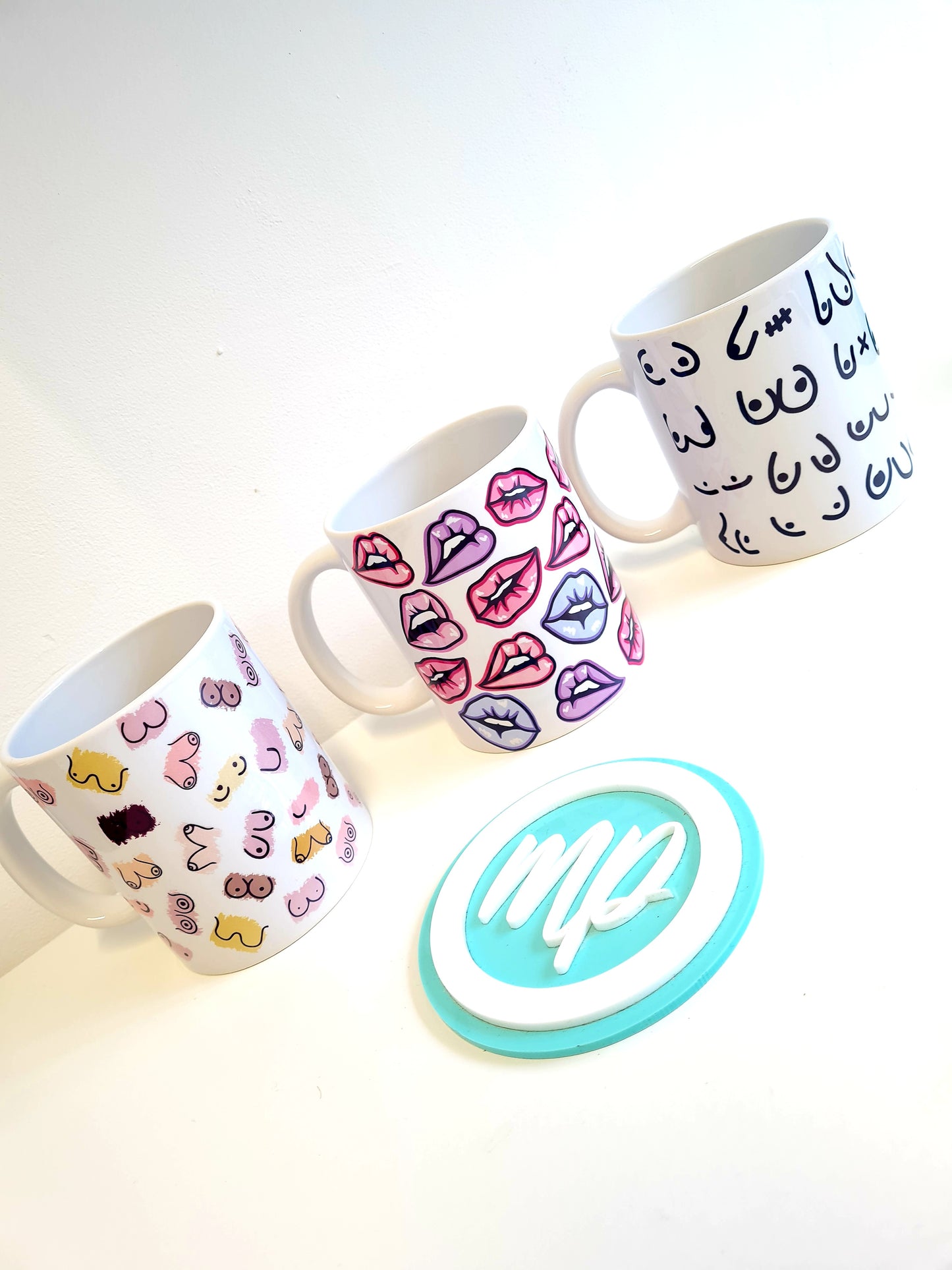 Colourful Lips Print Mug - Aesthetics